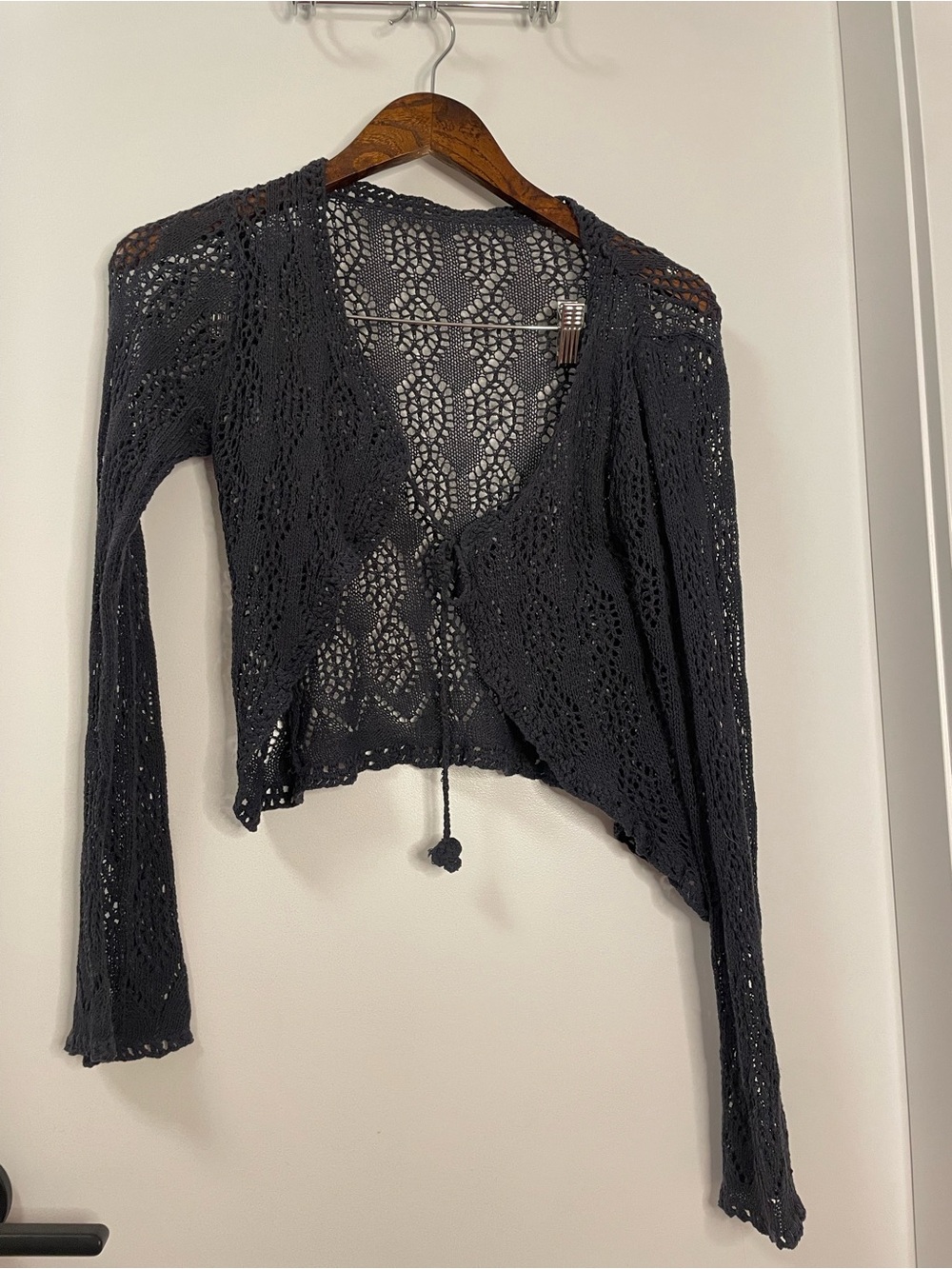 Vintage Y2K open knit crochet cardigan